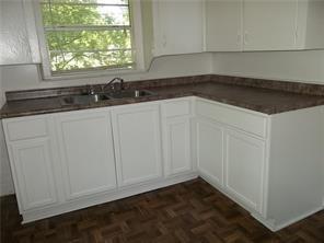 352 E Belt Line Road Property Photo 2