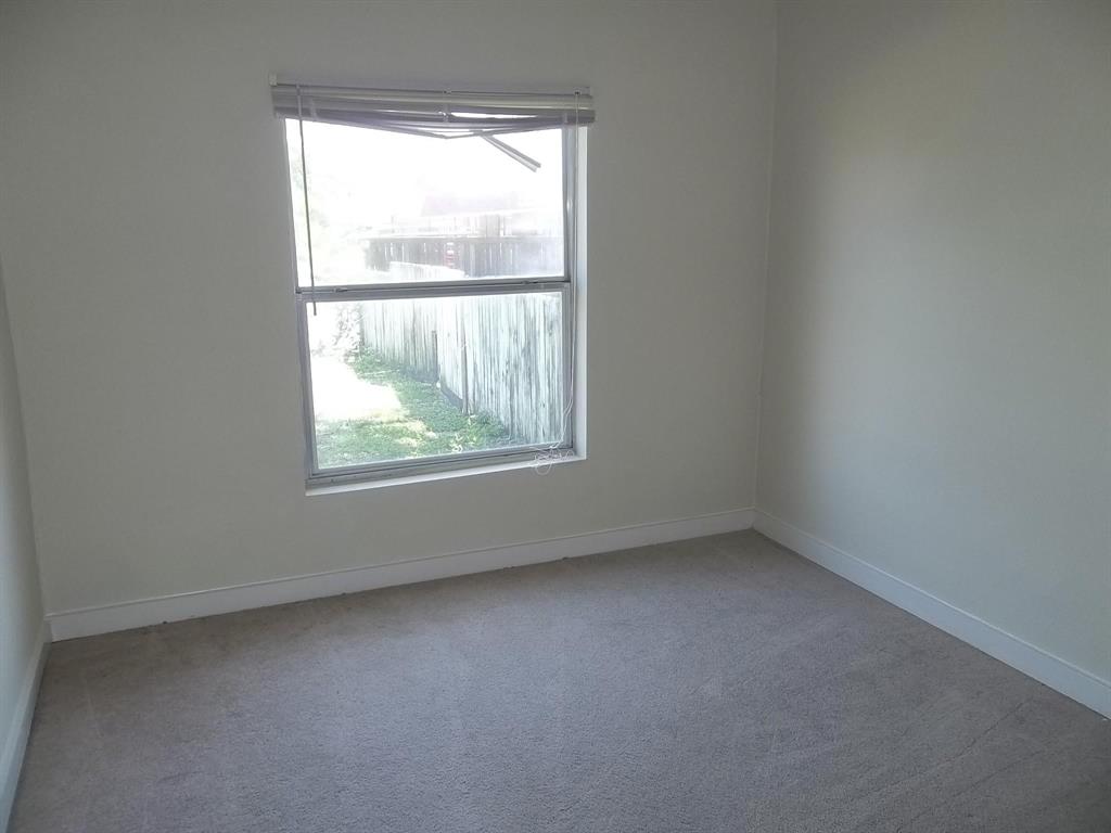 352 E Belt Line Road Property Photo 6