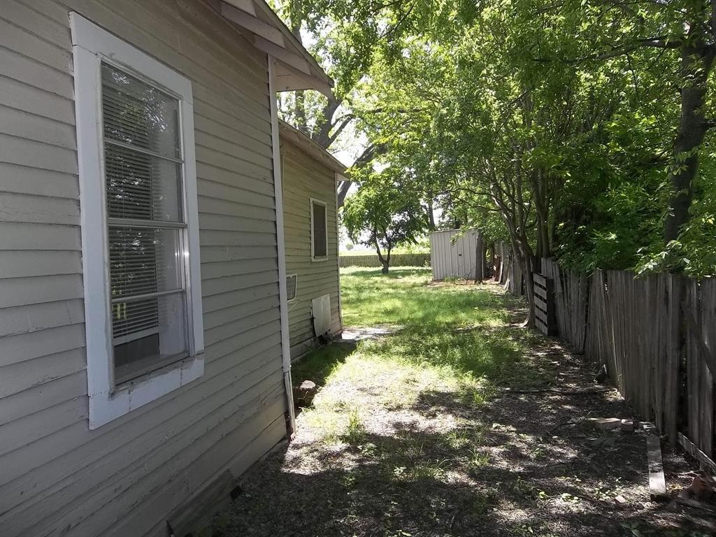 352 E Belt Line Road Property Photo 16