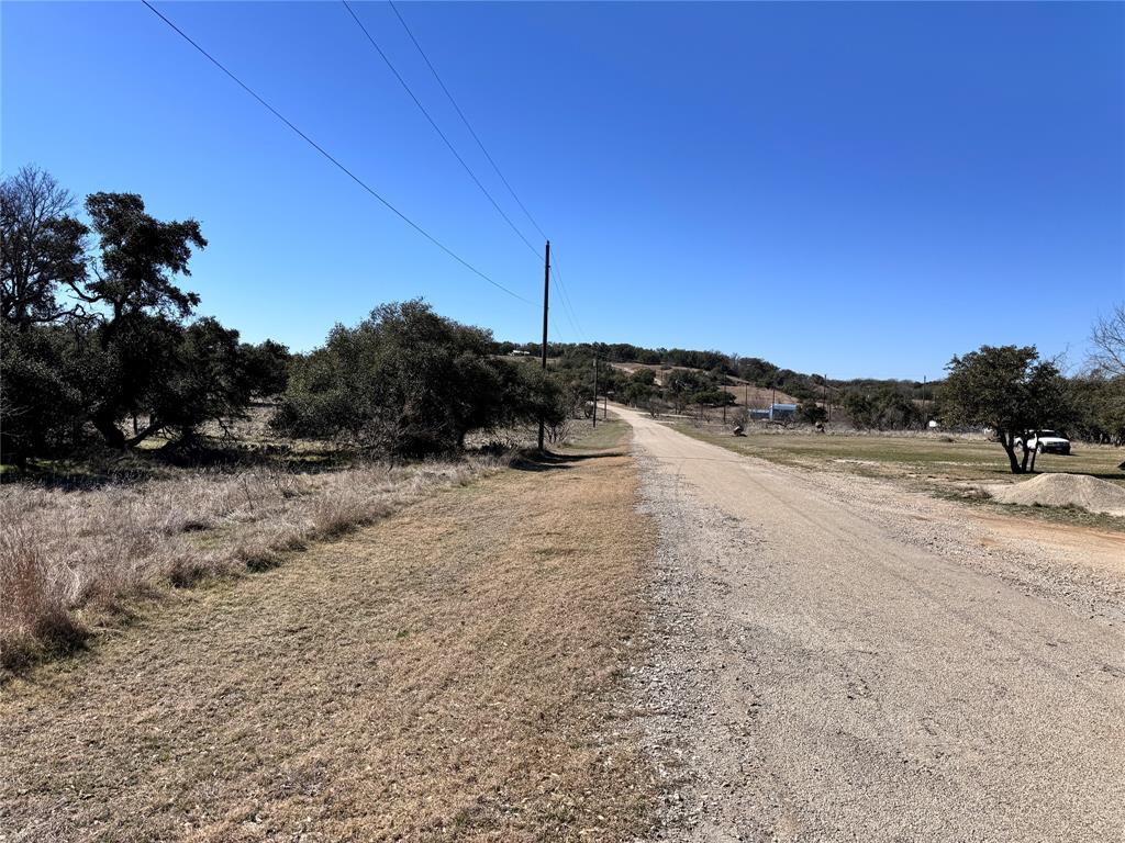 114 Oak Meadow Drive Property Photo 4
