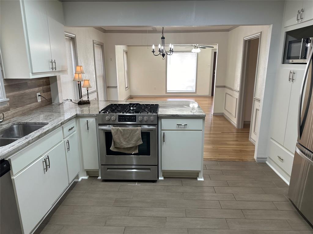 809 Cliffdale Avenue Property Photo 8