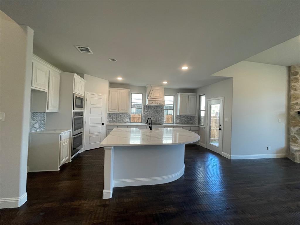 3218 Ribisl Lane Property Photo 2