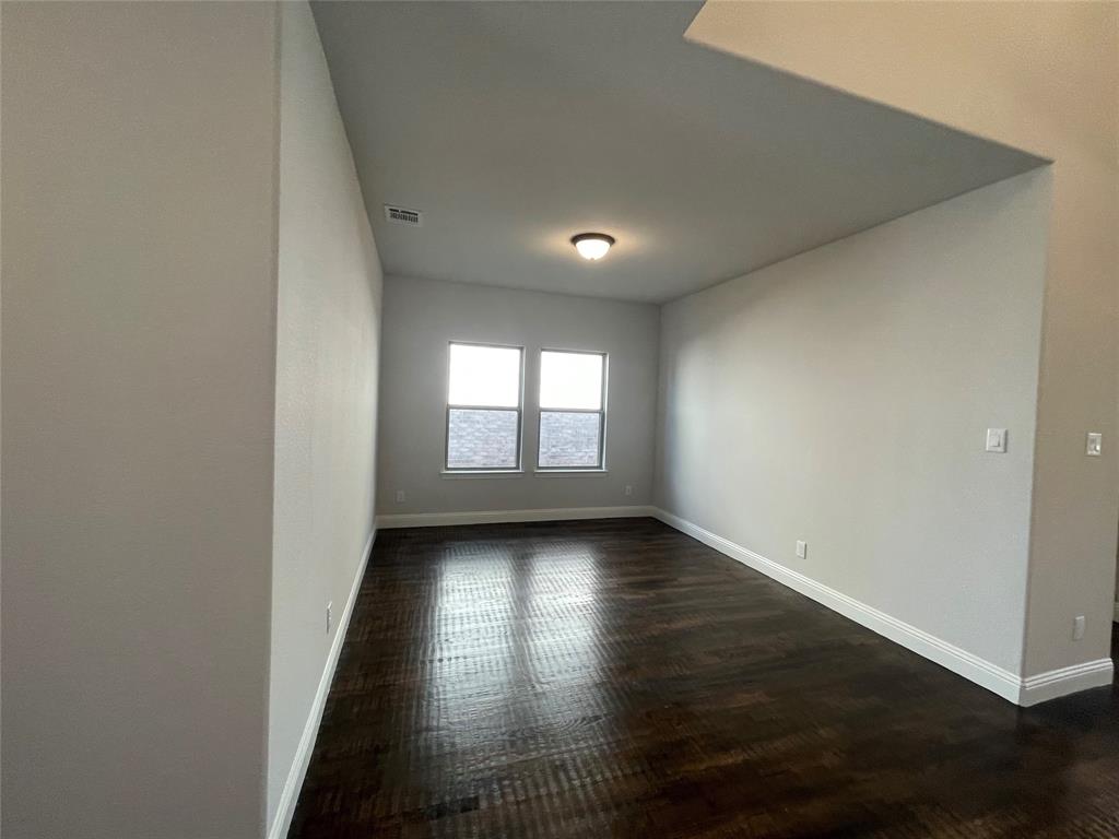 3218 Ribisl Lane Property Photo 8
