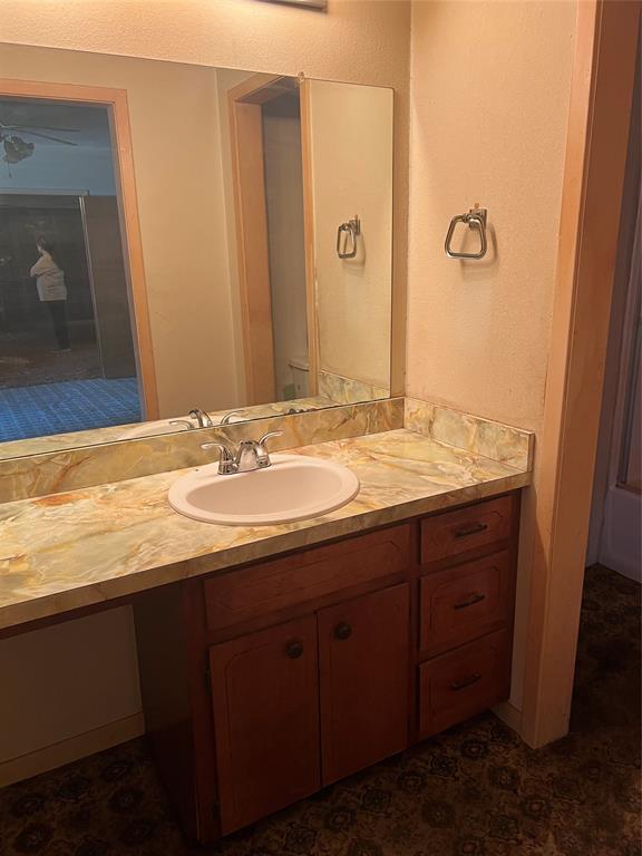 143 County Road 1704 Property Photo 15