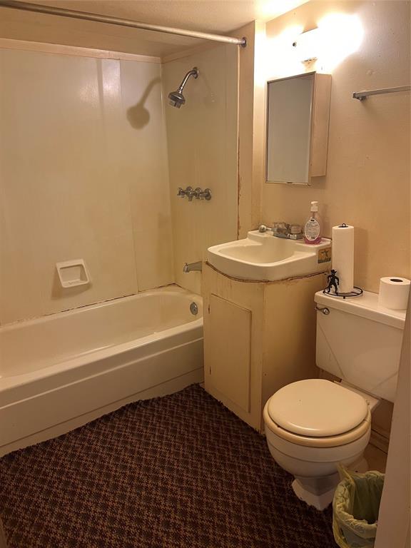 143 County Road 1704 Property Photo 16
