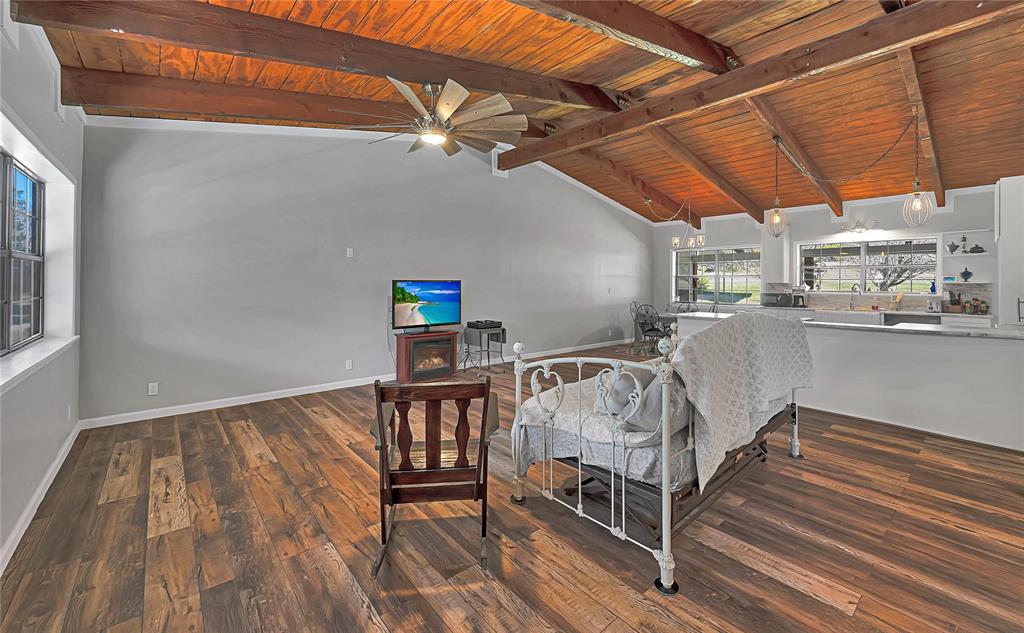 3657 Fm 2602 Property Photo 7