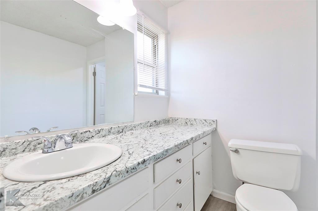 2024 N Willis Street Property Photo 21