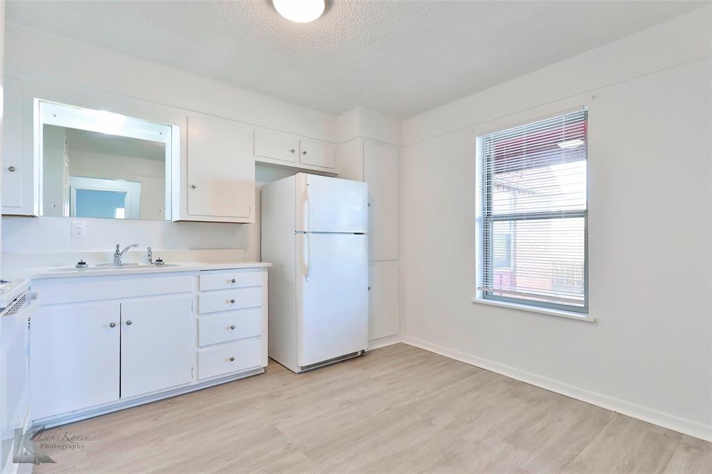 2024 N Willis Street Property Photo 23