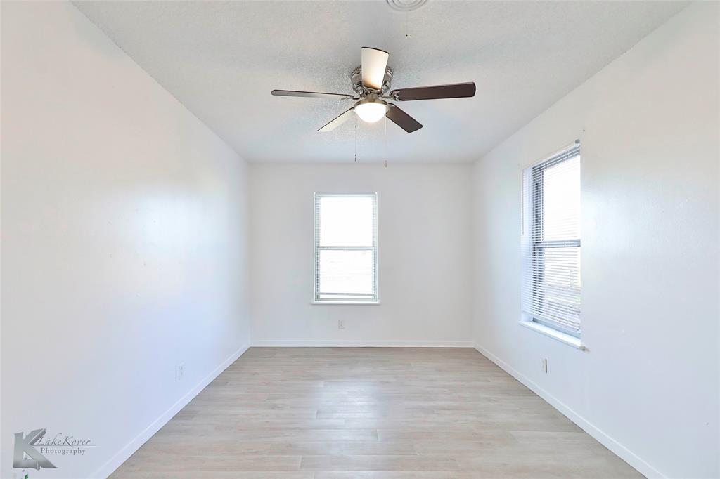 2024 N Willis Street Property Photo 30