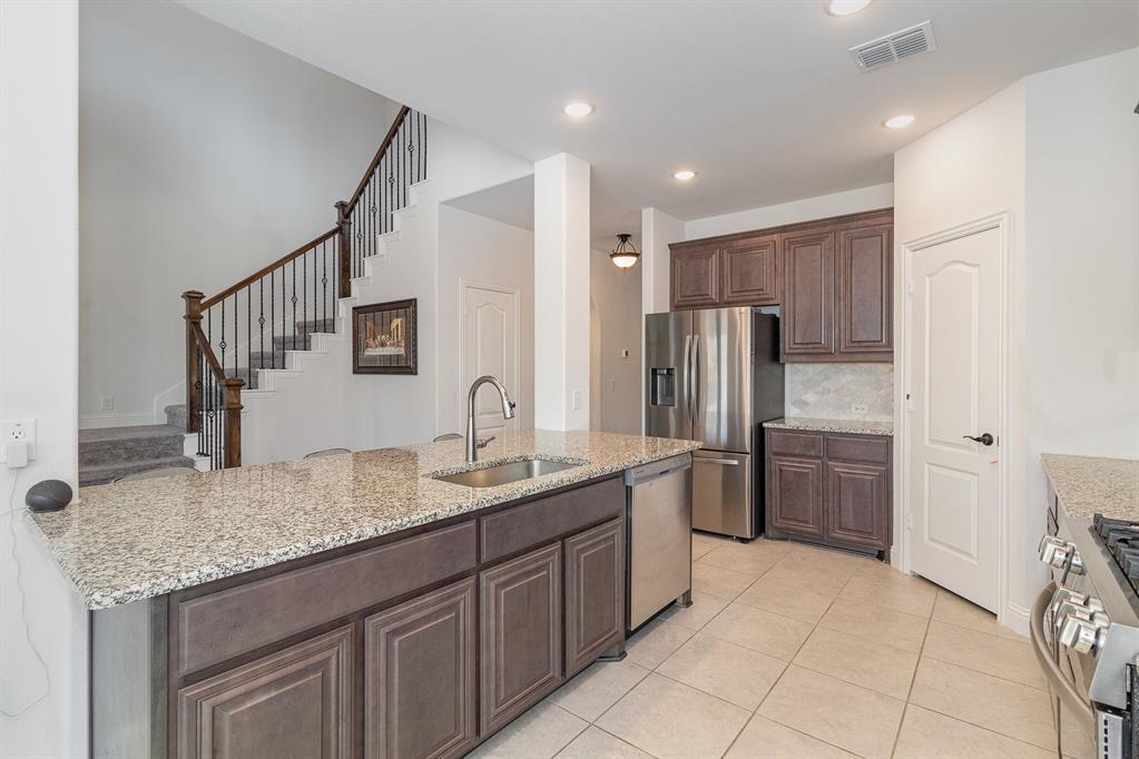 304 Pineview Lane Property Photo 10