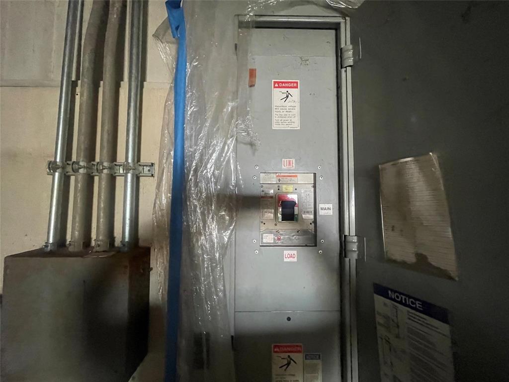 705 Industrial Loop Property Photo 20