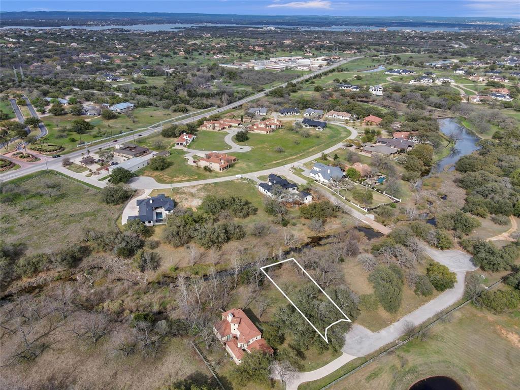 18-4 Arollo Court Property Photo 1