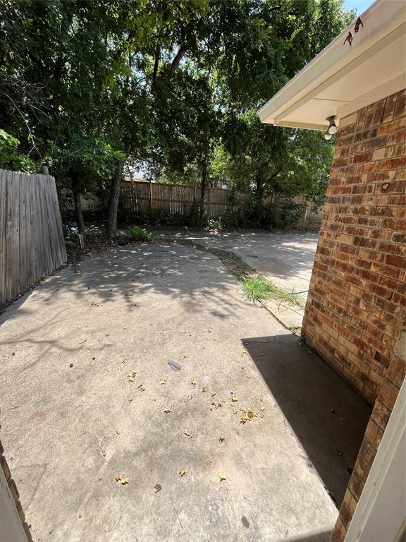 2804 Monet Place Property Photo 3