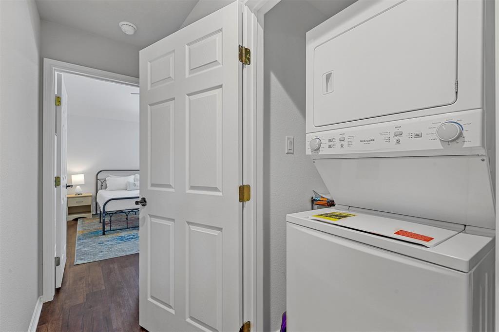 1519 Corona Drive Property Photo 14