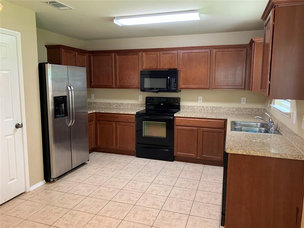 9052 Sun Haven Way Property Photo 11