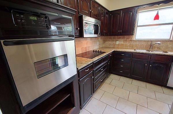 2844 Panhandle Drive Property Photo 8