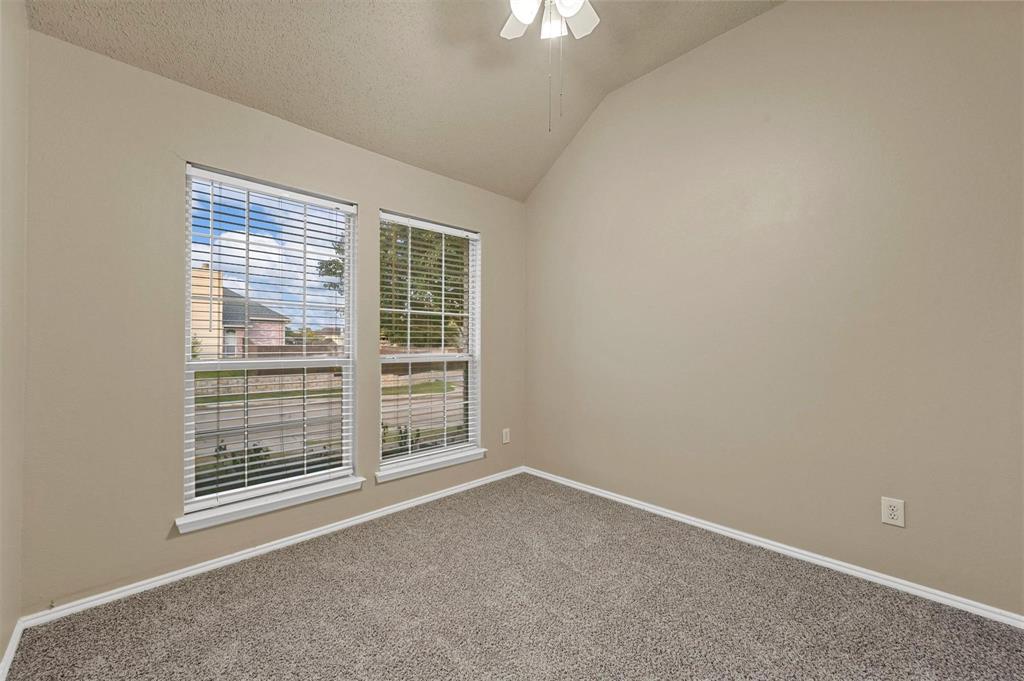 703 Primrose Lane Property Photo 10