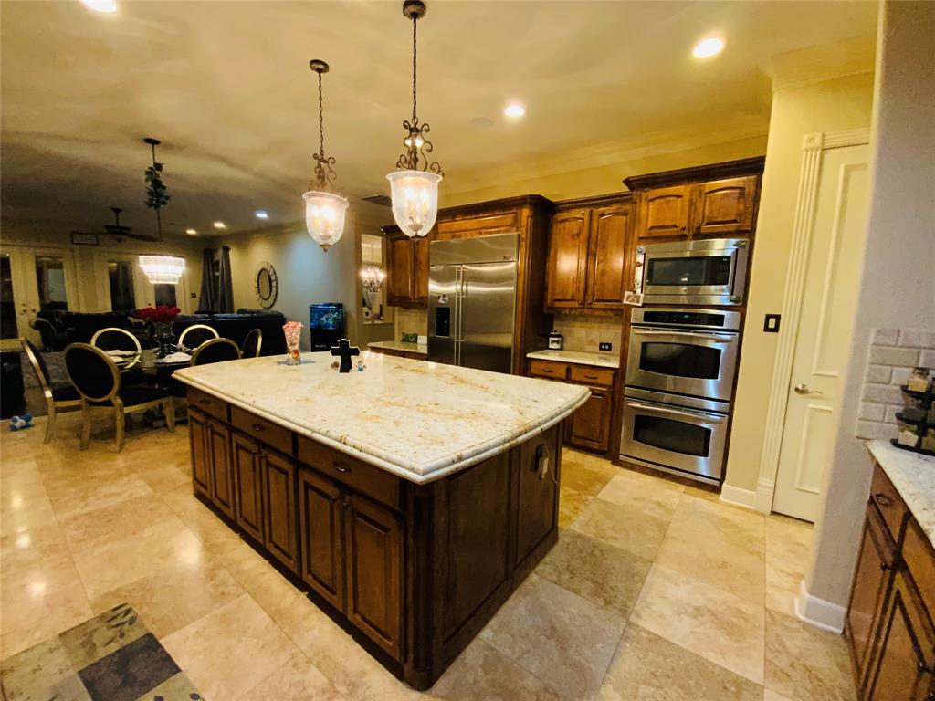 821 Longhorn Hollow Property Photo 6