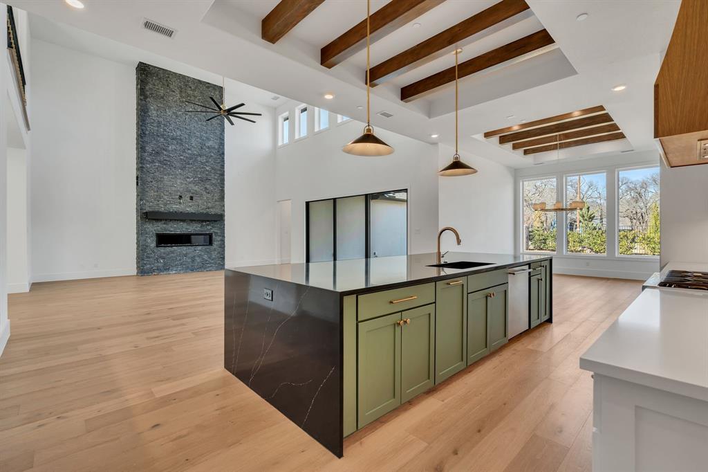 4108 Crystal Cove Property Photo 16