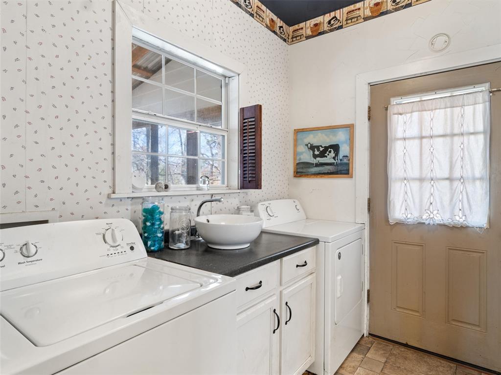 6826 Fm 2685 Property Photo 12