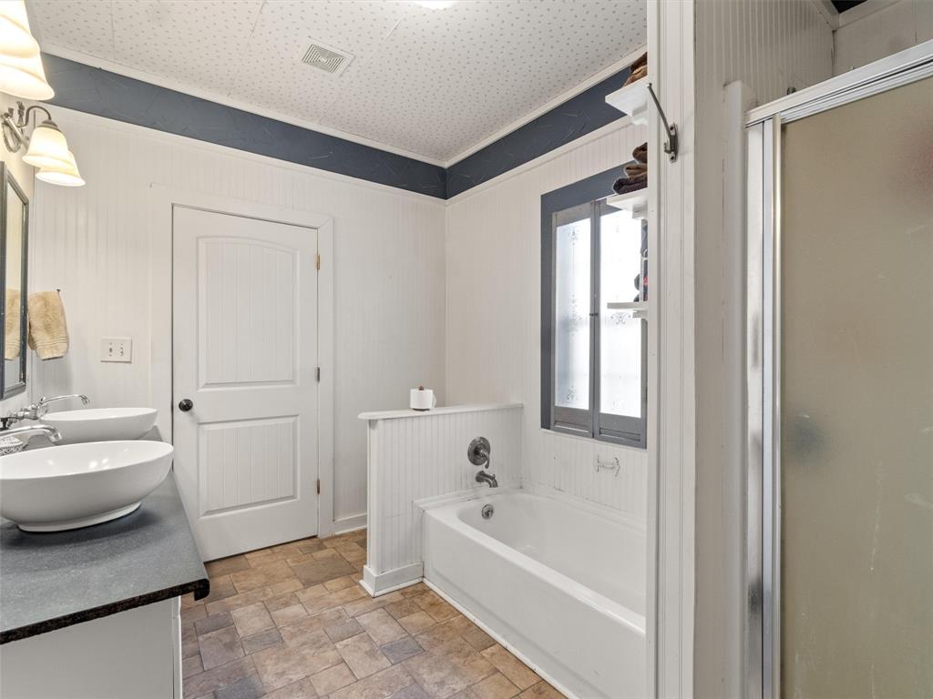 6826 Fm 2685 Property Photo 13