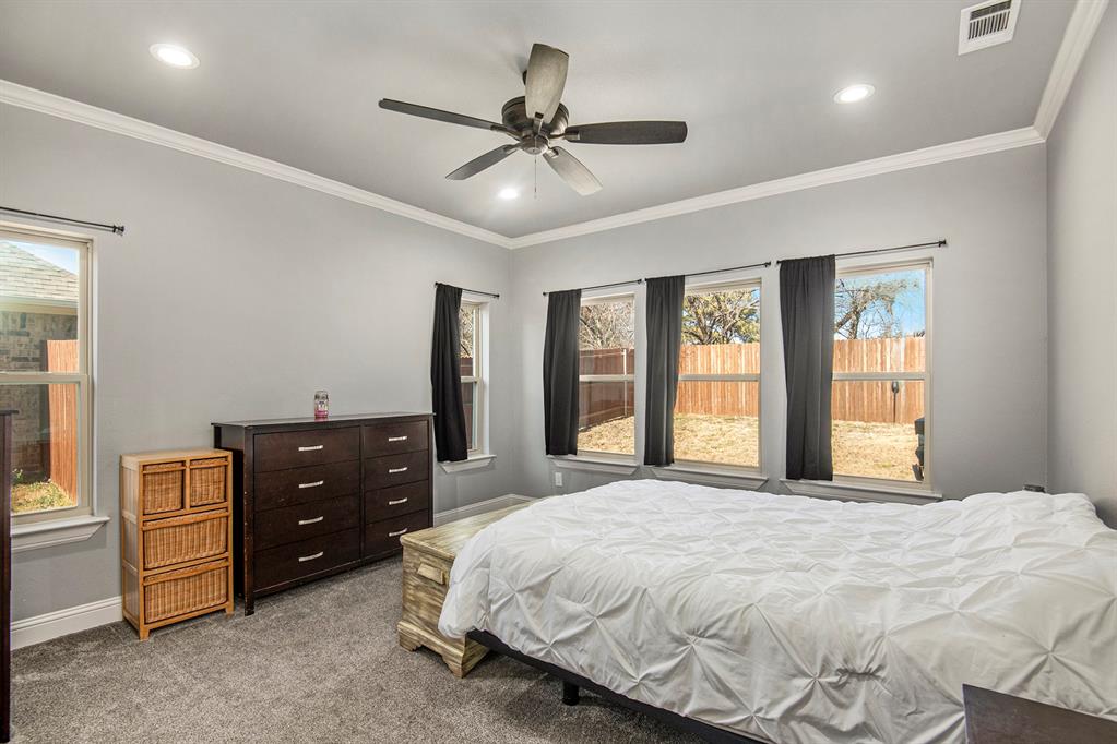 945 Sam Street Property Photo 29
