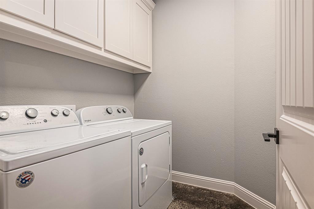 945 Sam Street Property Photo 34