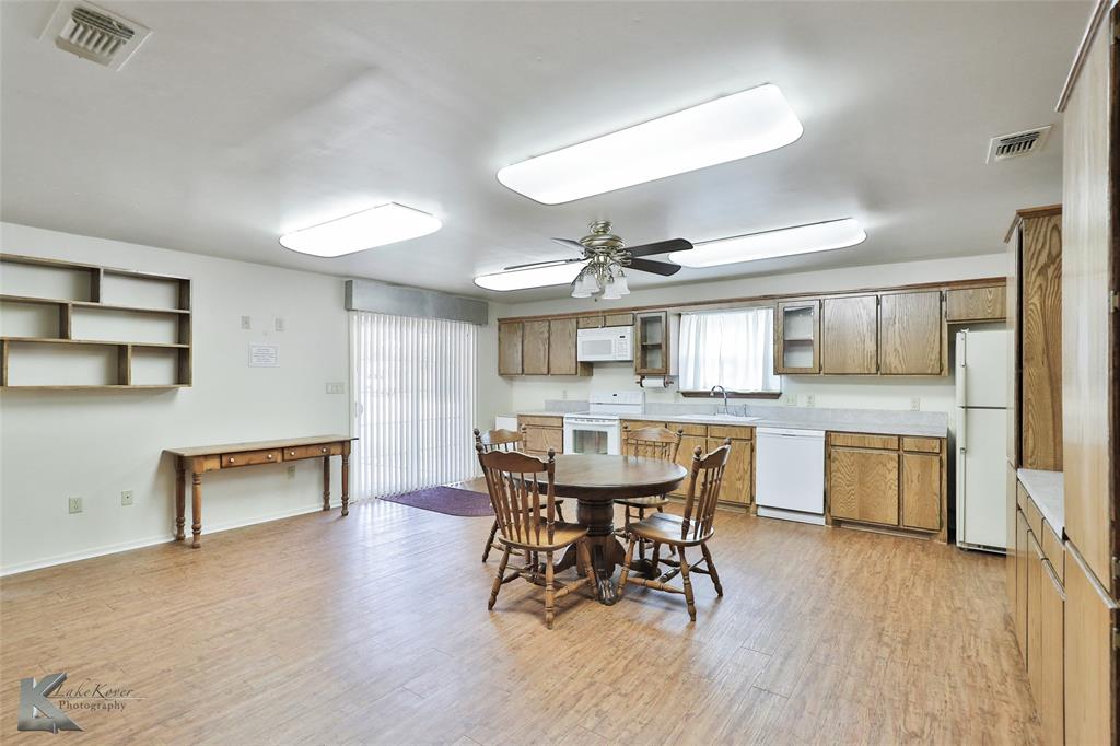 1409 Westwood Drive Property Photo 13