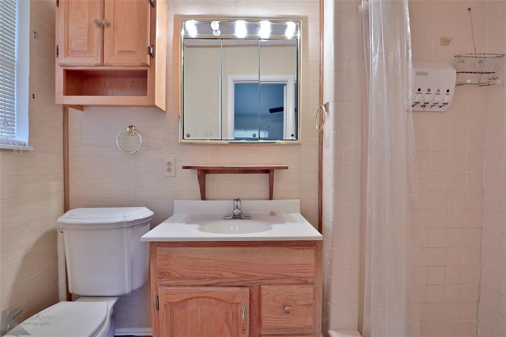 1409 Westwood Drive Property Photo 29