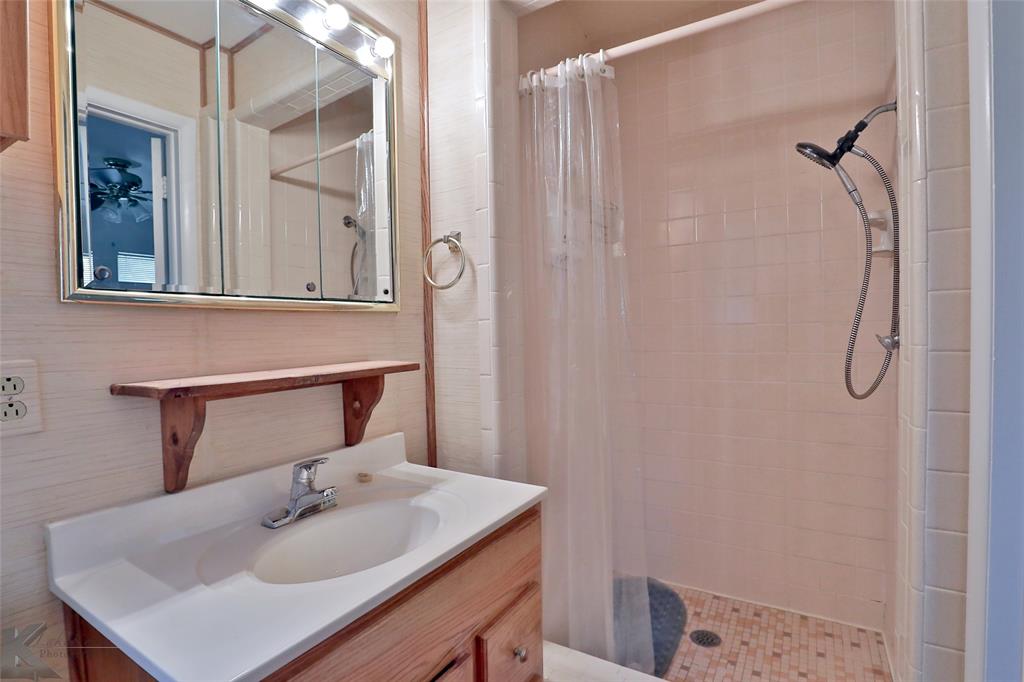1409 Westwood Drive Property Photo 30