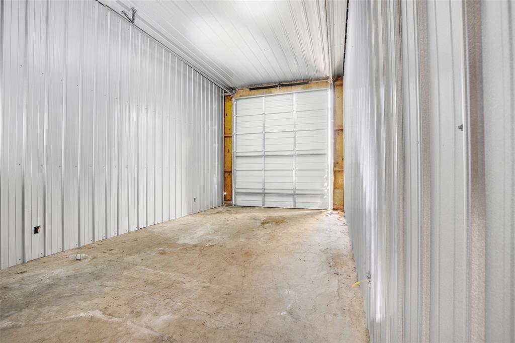 205 E Interstate 30 Svc Road Property Photo 15