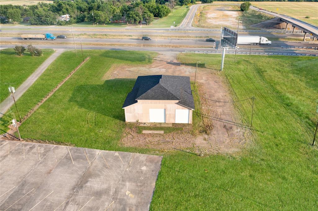 205 E Interstate 30 Svc Road Property Photo 21