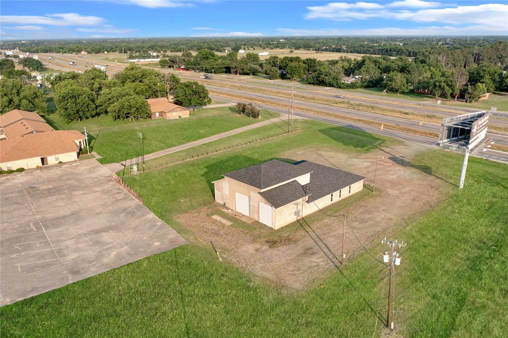 205 E Interstate 30 Svc Road Property Photo 23