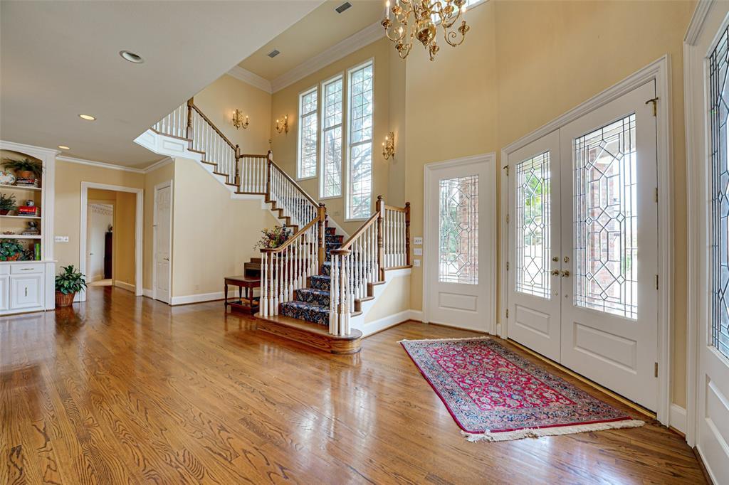 7007 Spanky Branch Court Property Photo 4