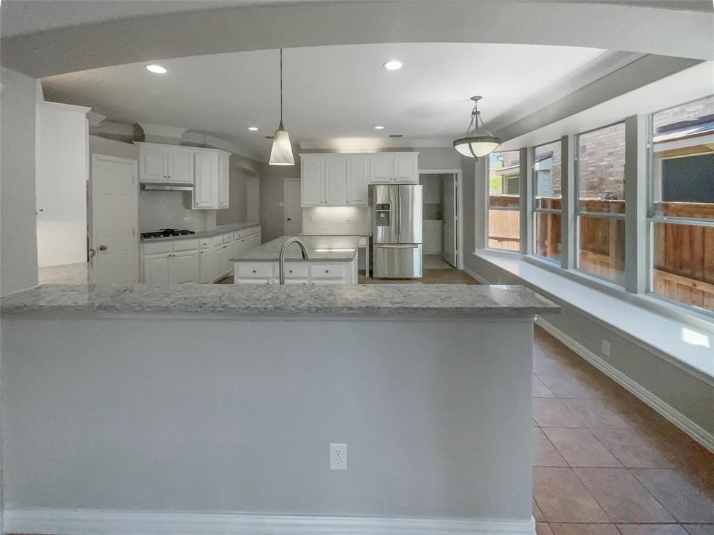 650 Griffin Street Property Photo 8