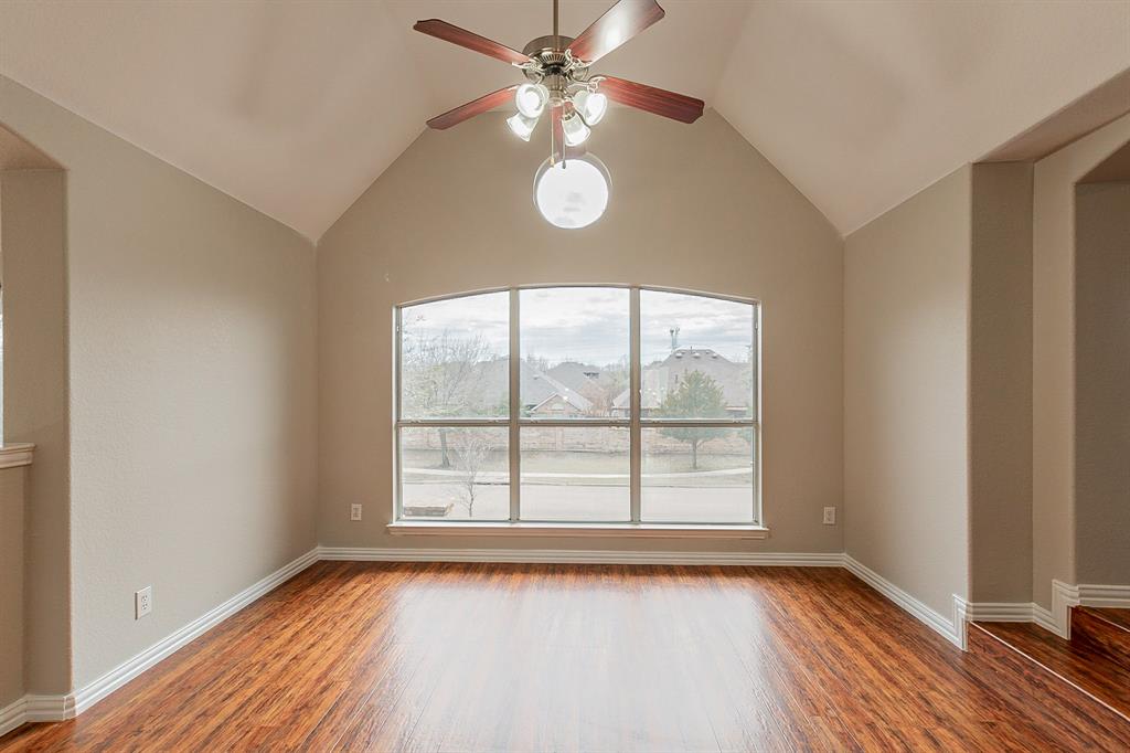 650 Griffin Street Property Photo 25