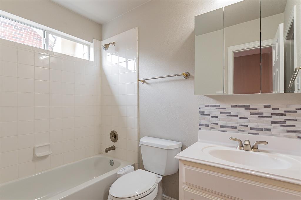 650 Griffin Street Property Photo 29