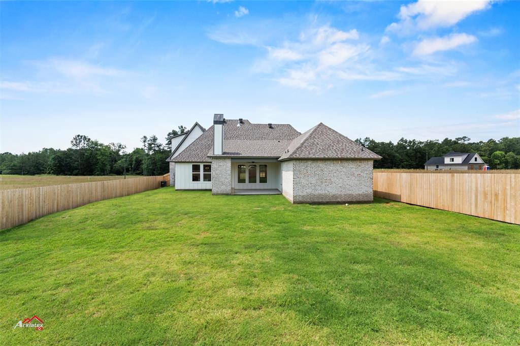 174 Creston Lane Property Photo 8