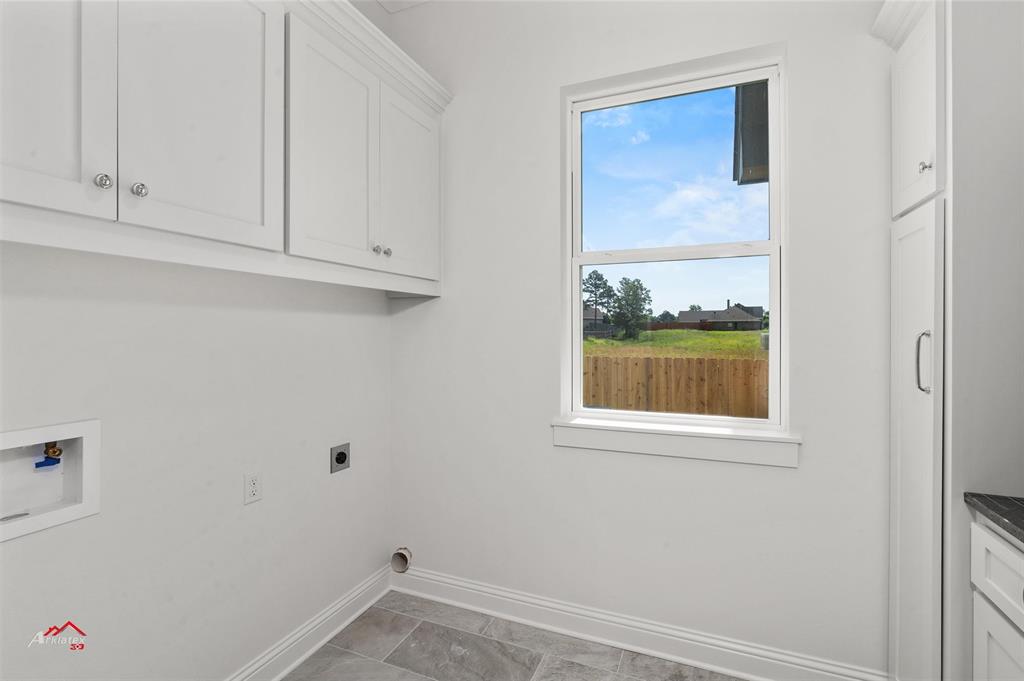 174 Creston Lane Property Photo 24