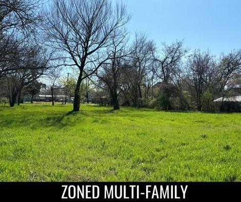 740 E Waco Avenue Property Photo 1