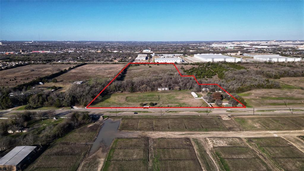 2105 N Houston School Road Property Photo 3