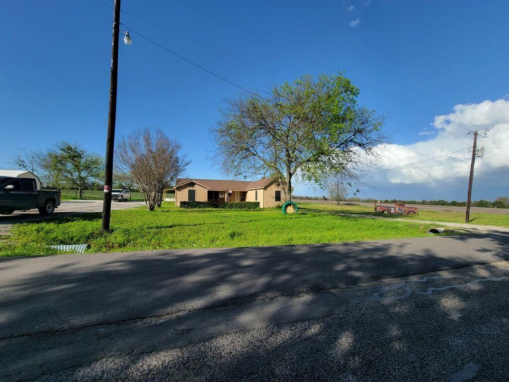 5215 County Road 413 Property Photo 5