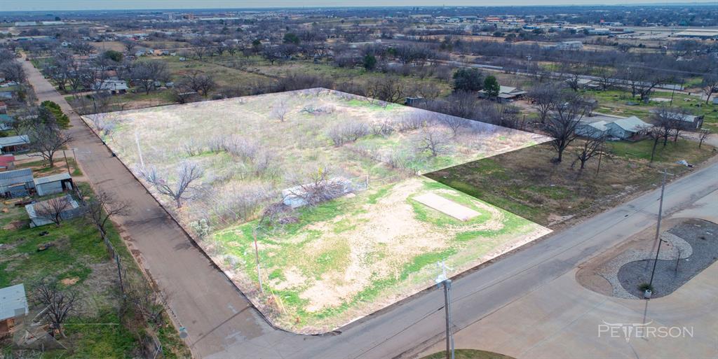 3749 Grape Street Property Photo 6