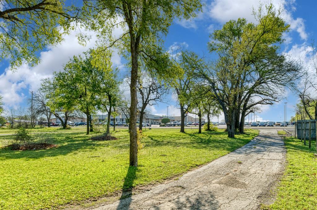 4228 E Us Highway 377 Property Photo 1