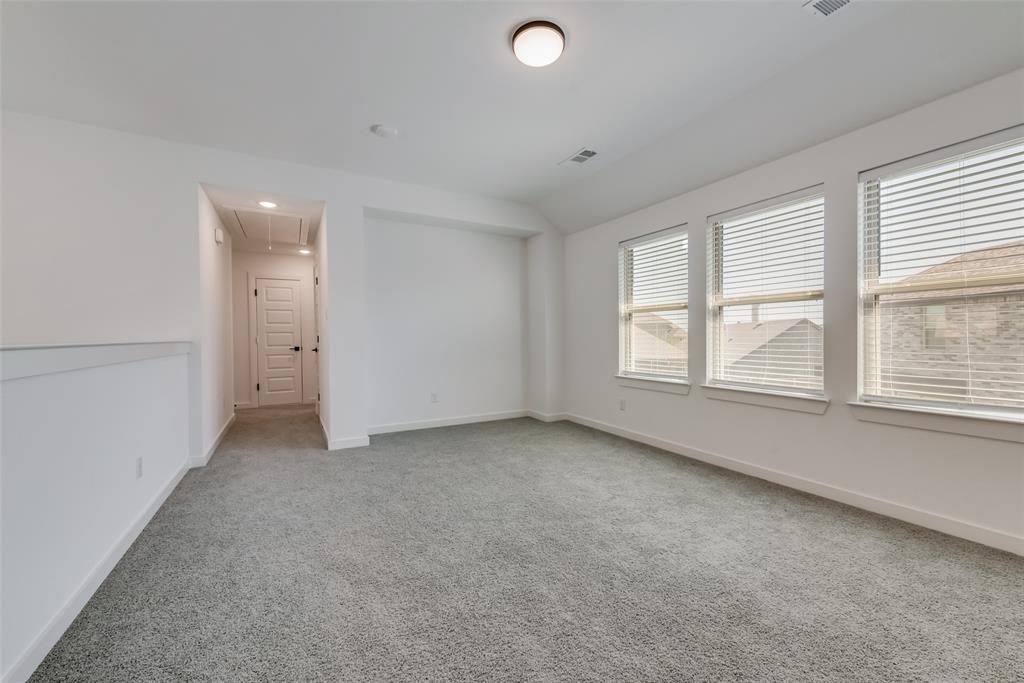 2716 Runnels Court Property Photo 17