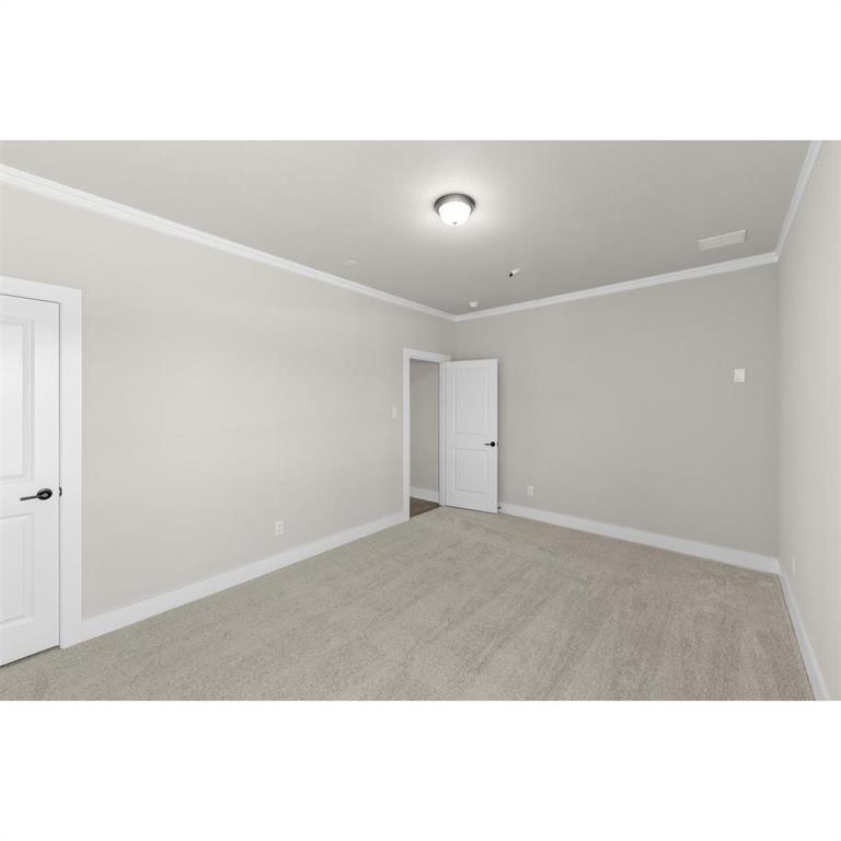 421 Curtiss Drive Property Photo 22