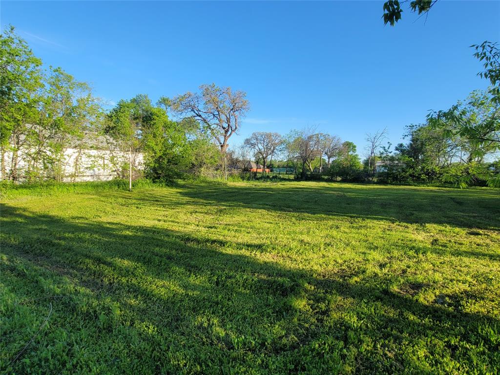 1603 Amanda Avenue Property Photo 1