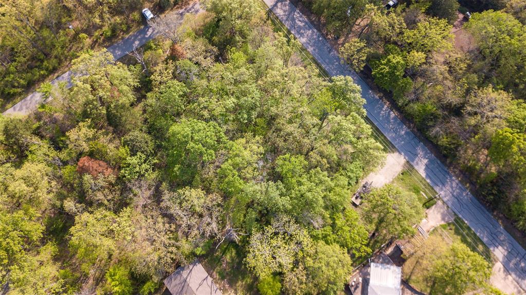 1366 Utopia Road Property Photo 2