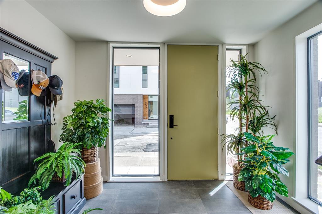 452 W Morphy Street Property Photo 1