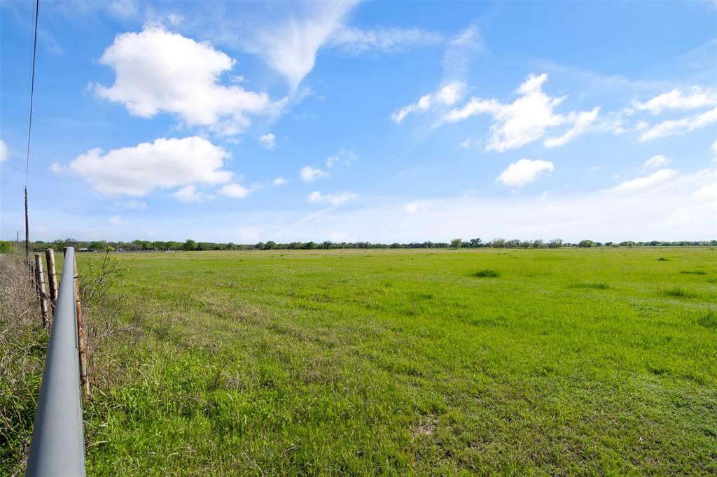 5560 County Road 1202 Property Photo 24